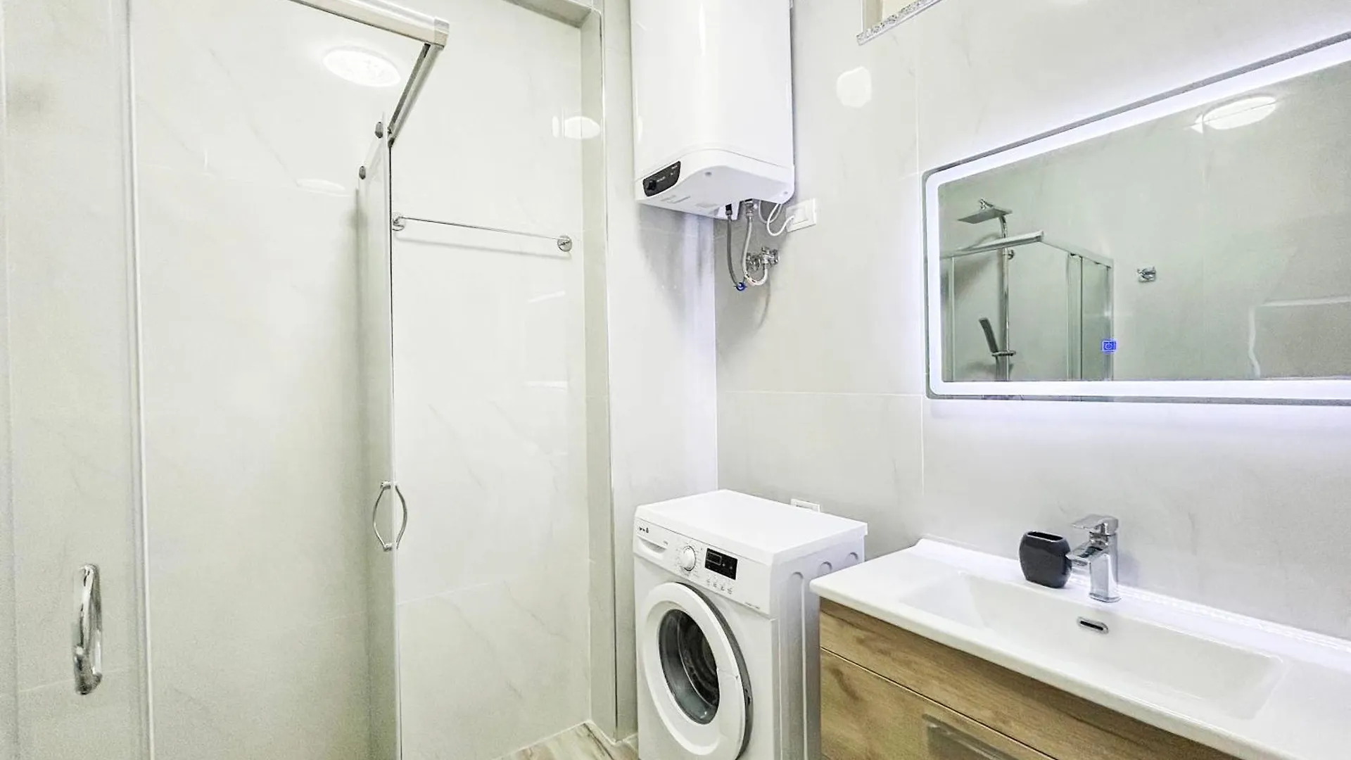 1 Bedroom 624 Durres Albania